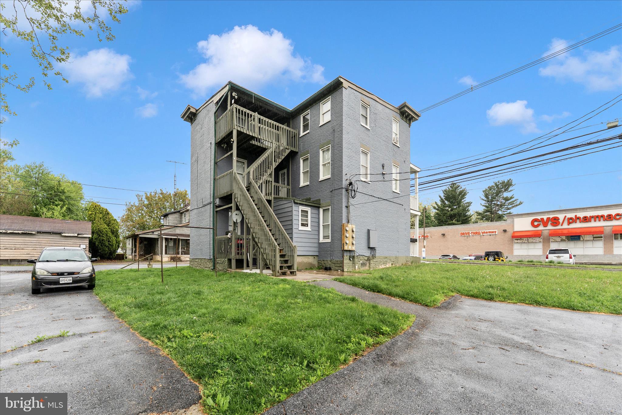 229-231 N CHURCH STREET