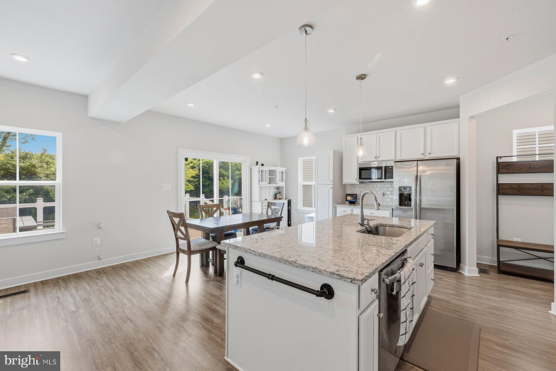 3721 BOYINGTON DRIVE