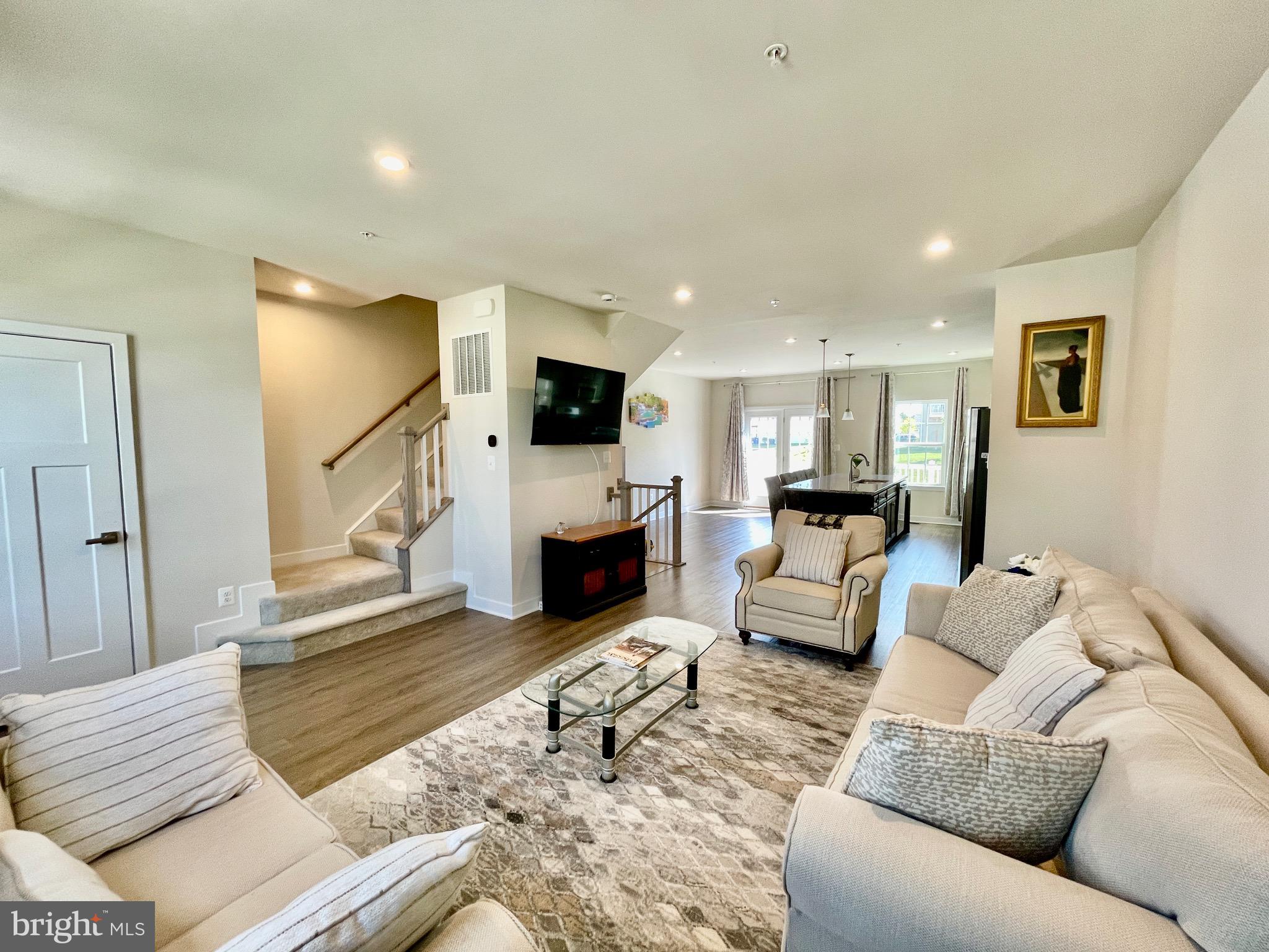 1518 WILMER PARK LANE