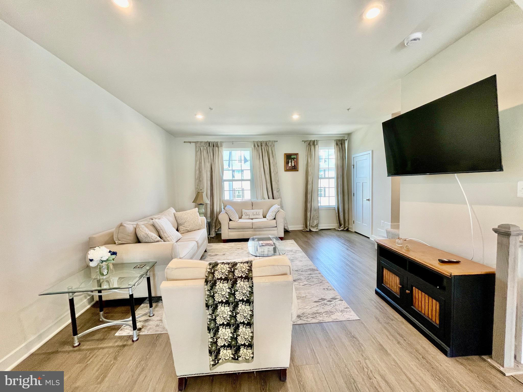 1518 WILMER PARK LANE