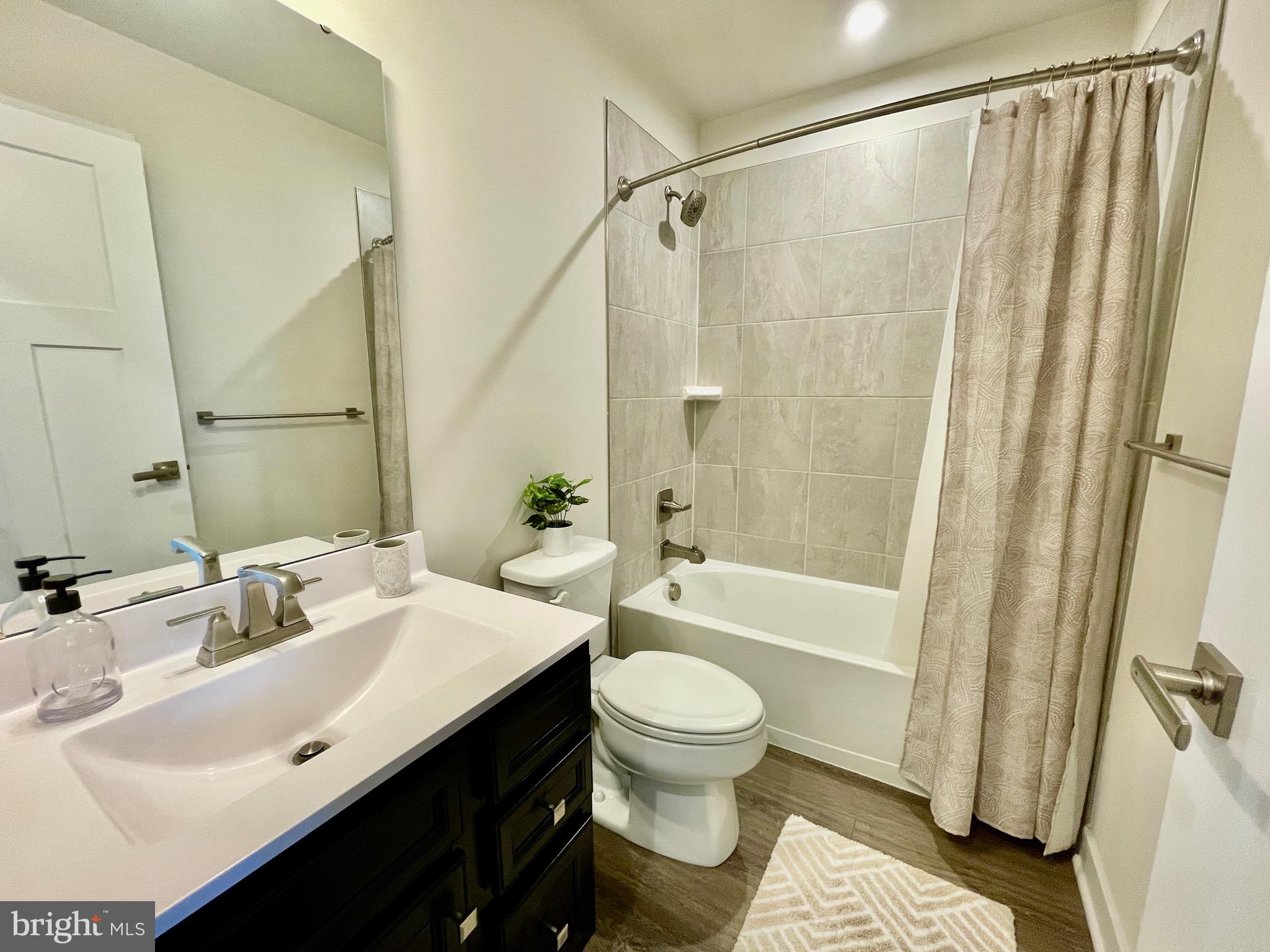 1518 WILMER PARK LANE