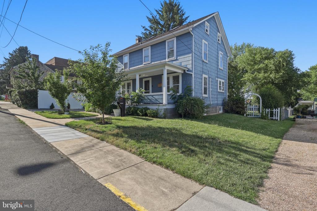 111 DEPAUL ST