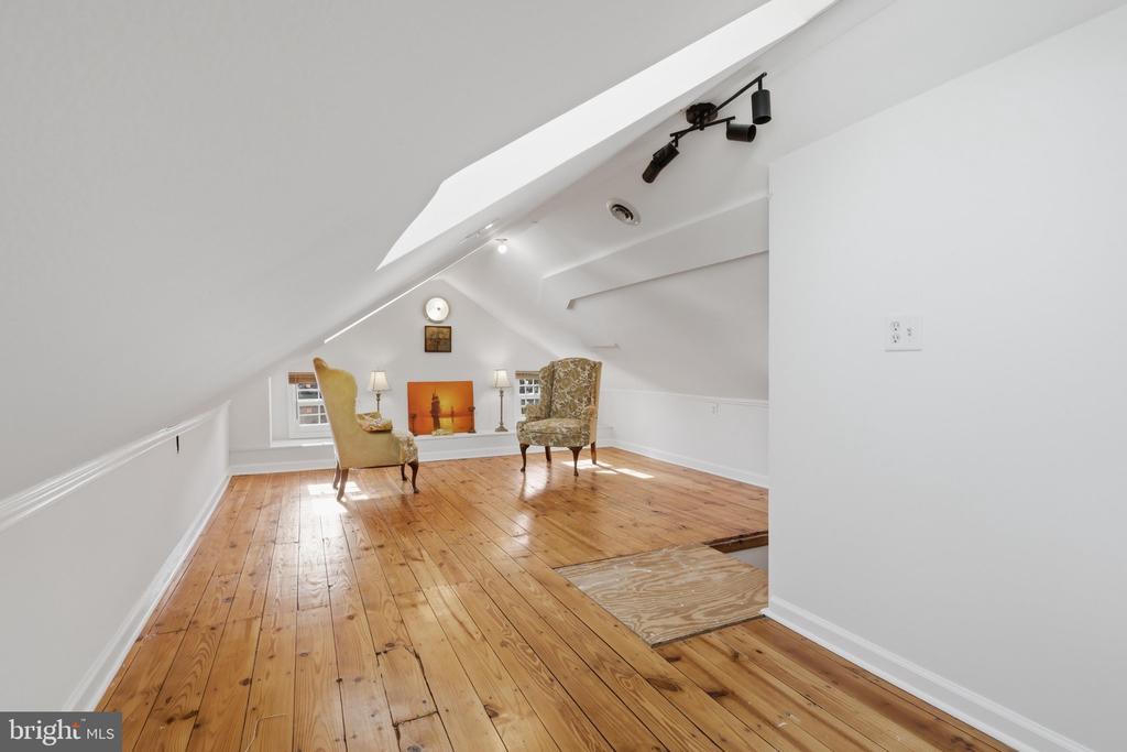 111 DEPAUL ST