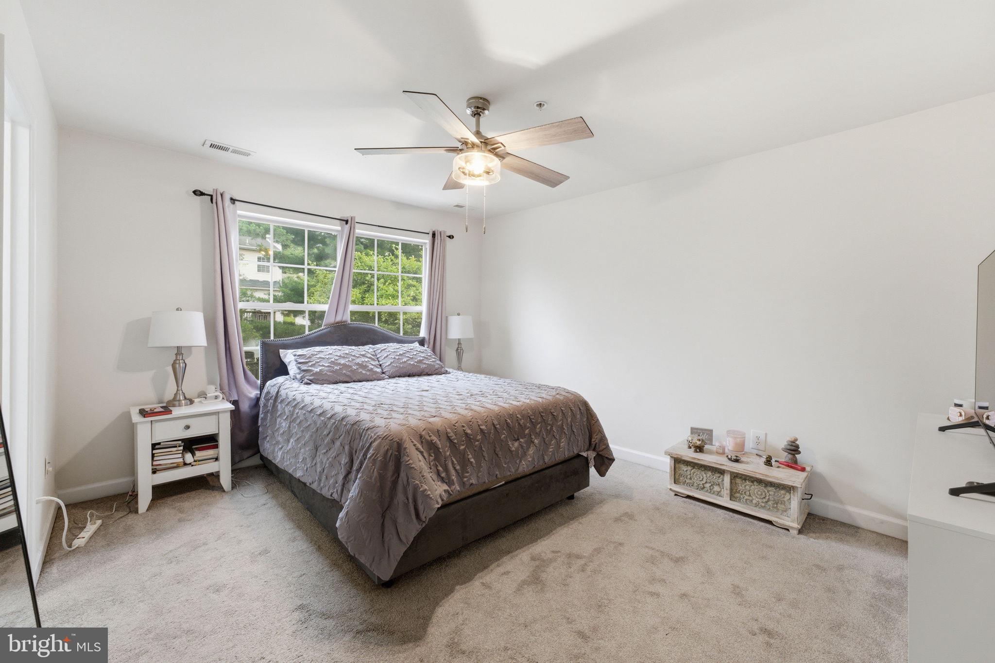 5624 ROCKLEDGE COURT