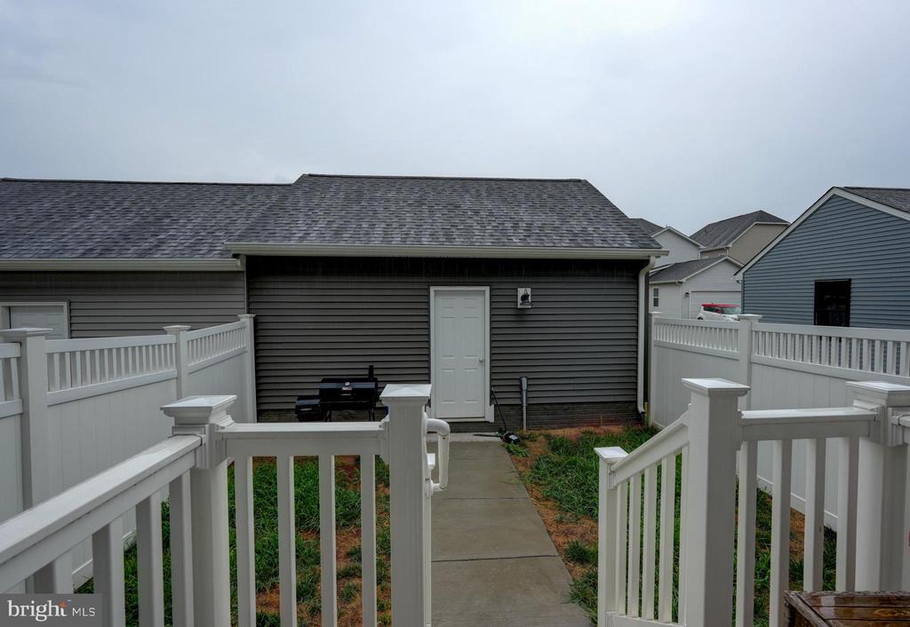 1309 PEDIGREE STREET