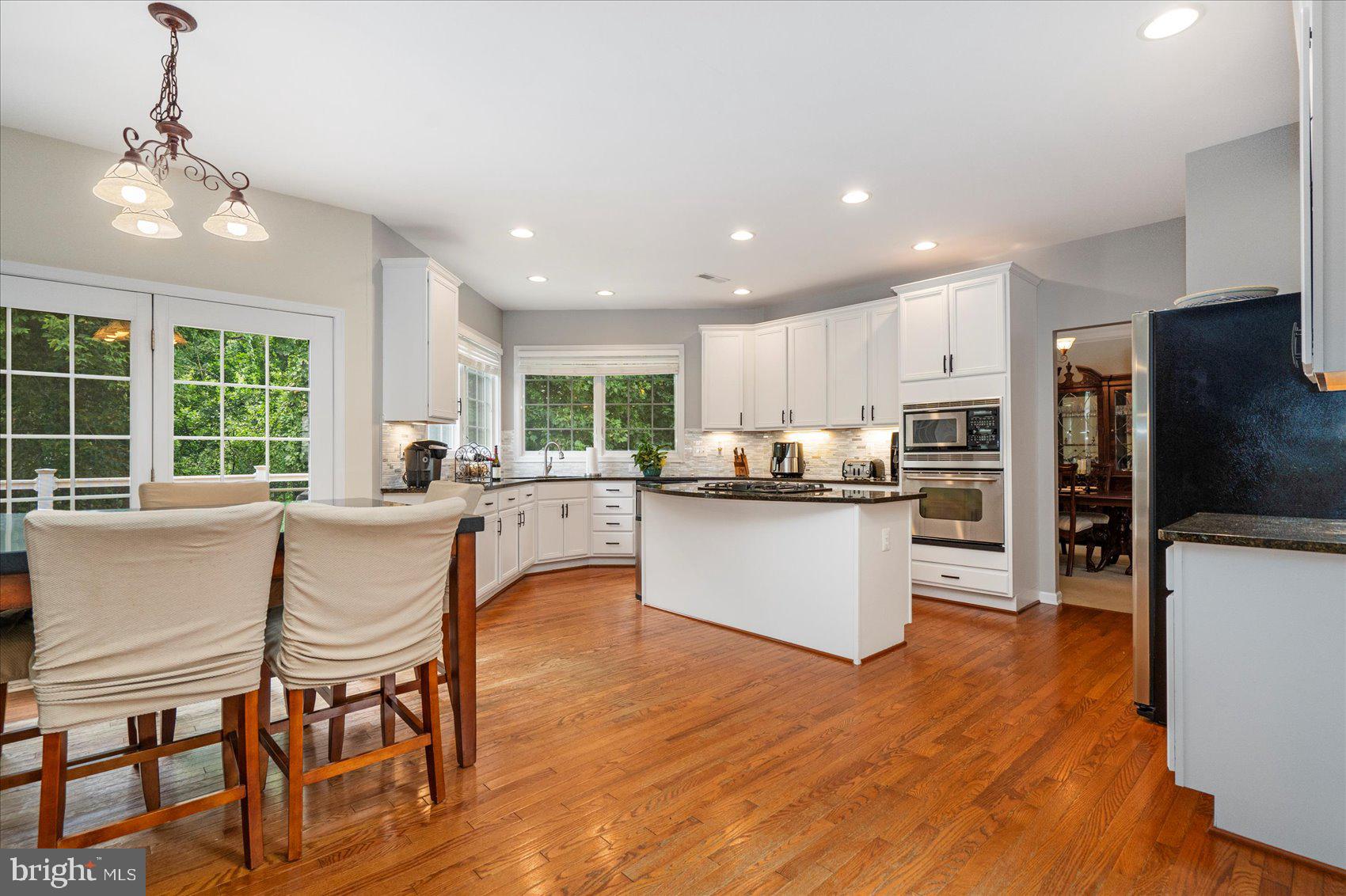 2304 ARTHURS WOODS DRIVE