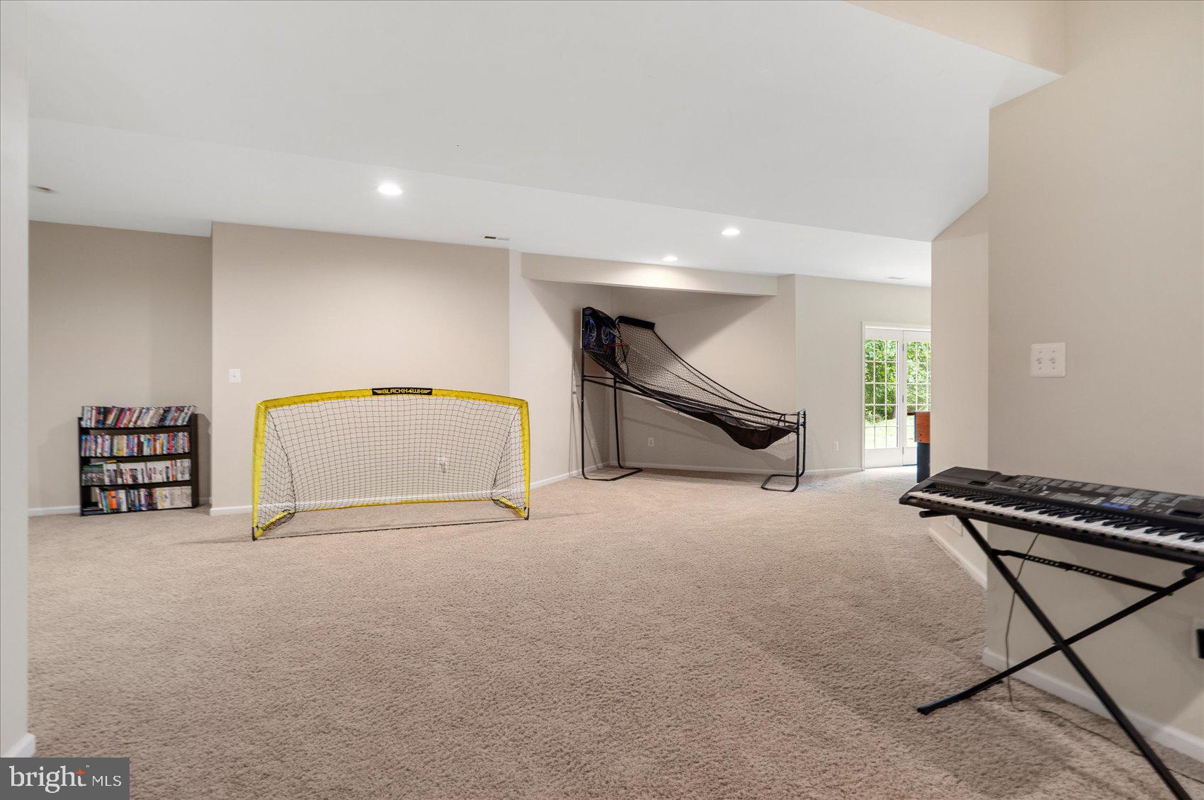 2304 ARTHURS WOODS DRIVE