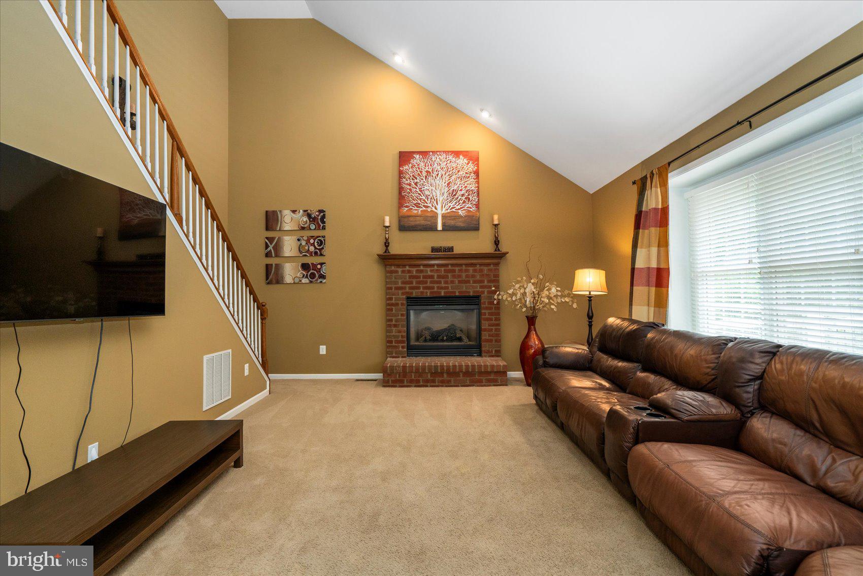 2304 ARTHURS WOODS DRIVE