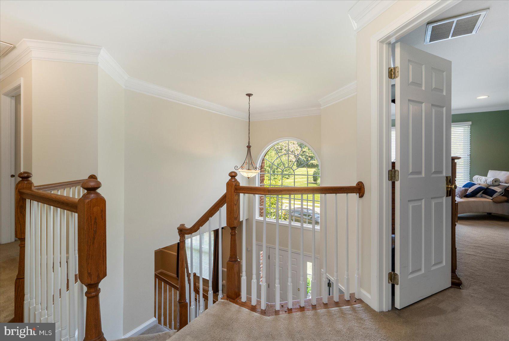 2304 ARTHURS WOODS DRIVE