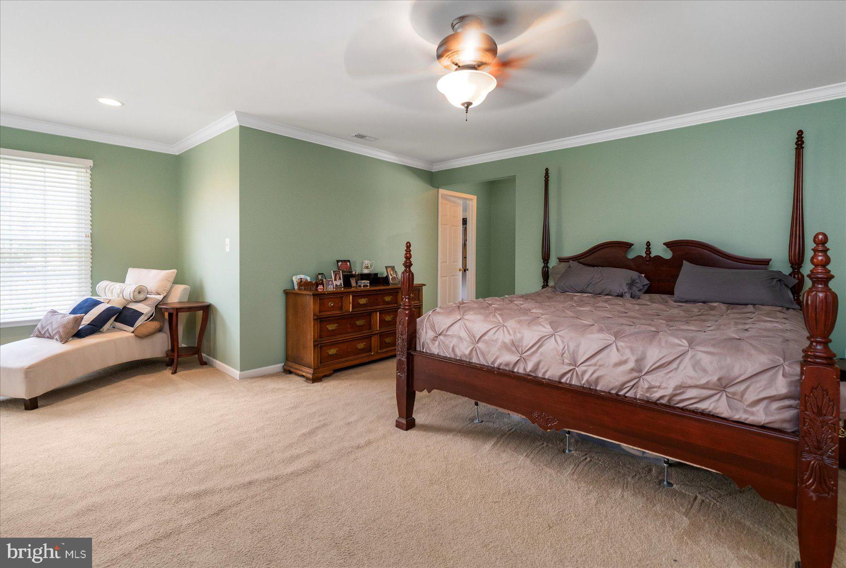 2304 ARTHURS WOODS DRIVE