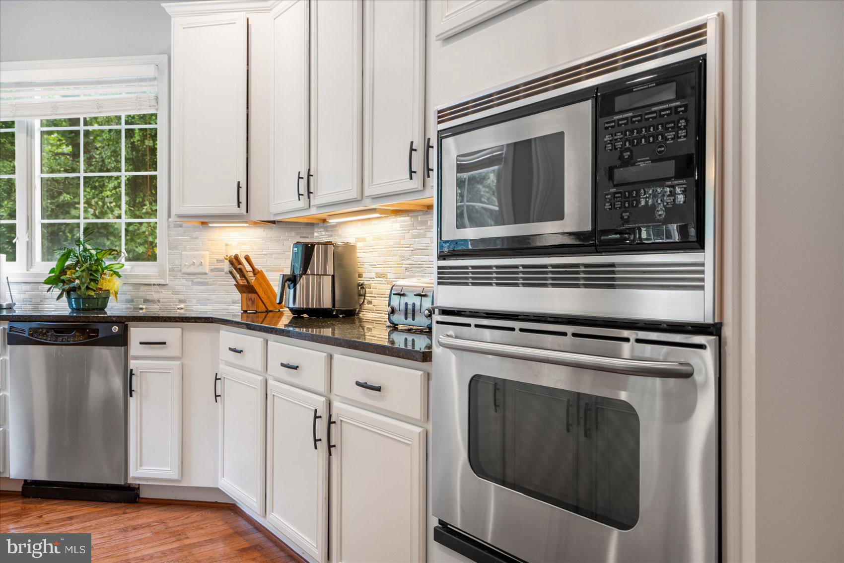 2304 ARTHURS WOODS DRIVE