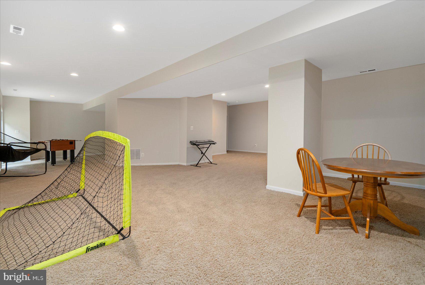 2304 ARTHURS WOODS DRIVE