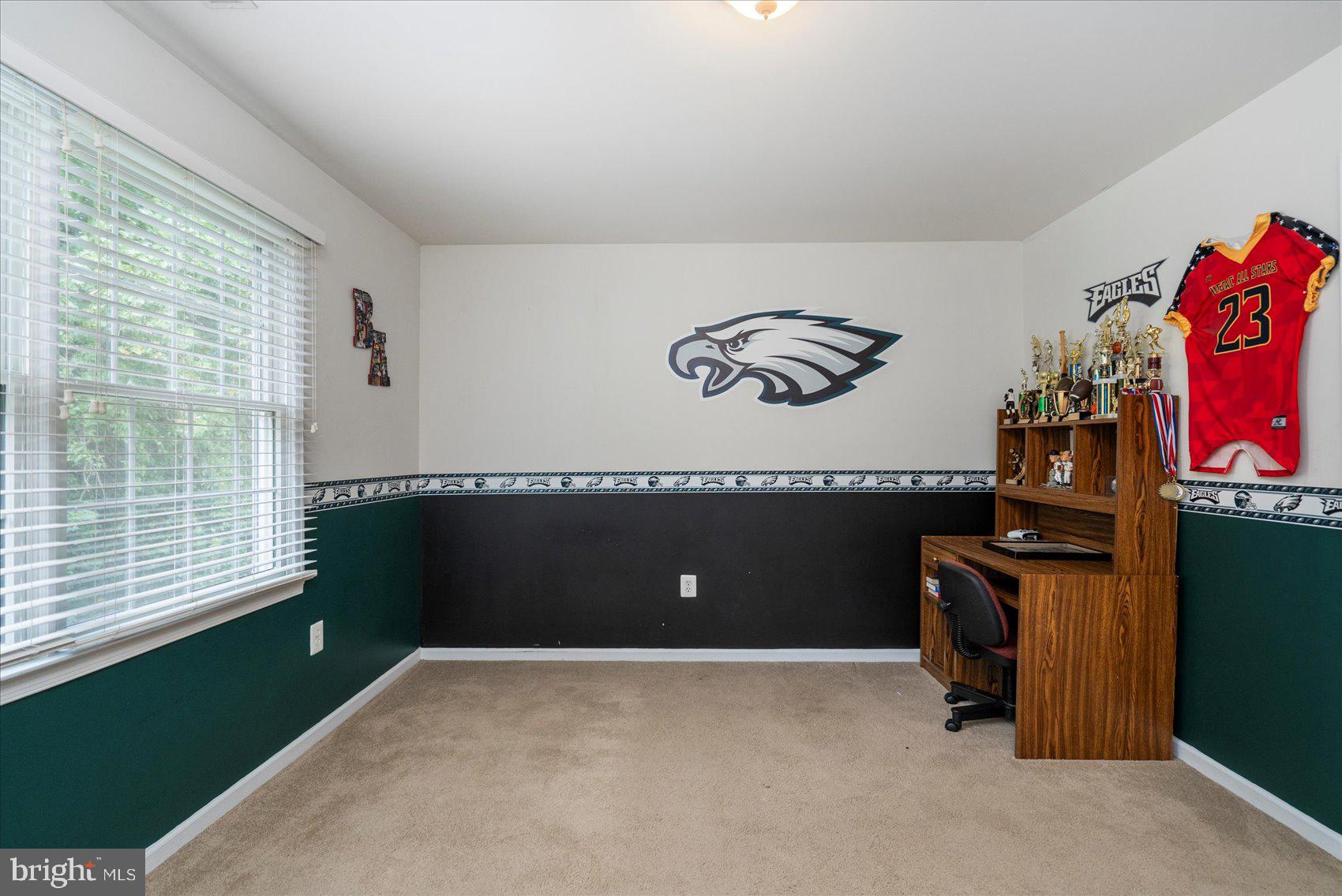 2304 ARTHURS WOODS DRIVE