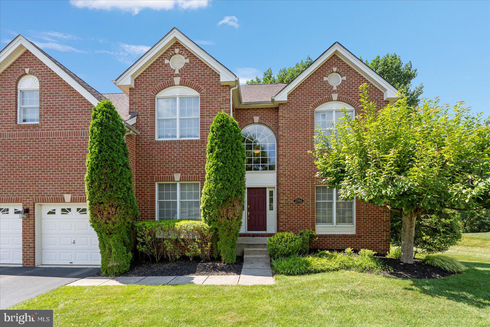 2304 ARTHURS WOODS DRIVE