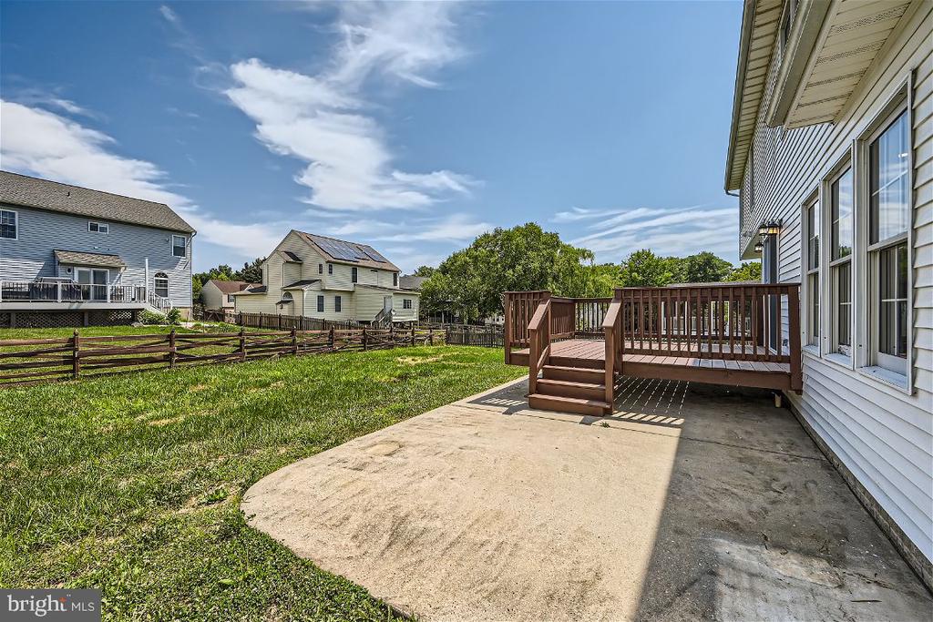 305 GOLDENEYE COURT