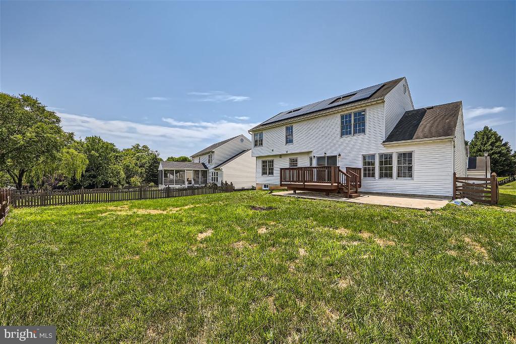 305 GOLDENEYE COURT