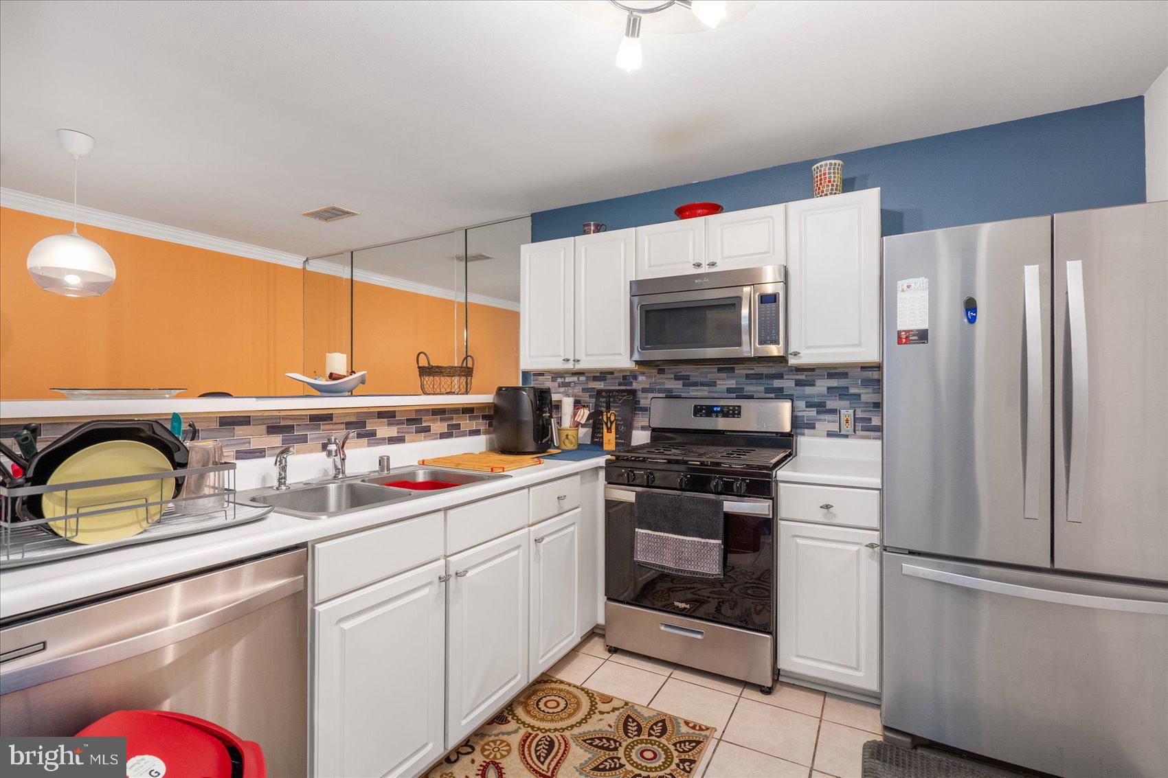 604 CHURCHILL ROAD K 604-K