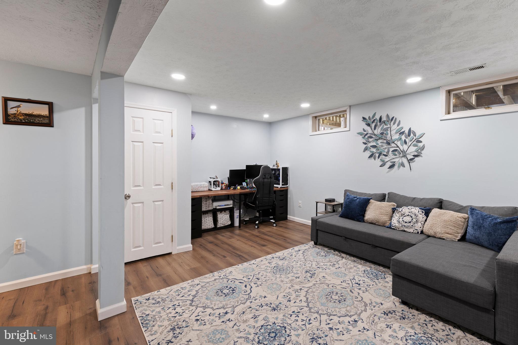 331 LOGAN COURT
