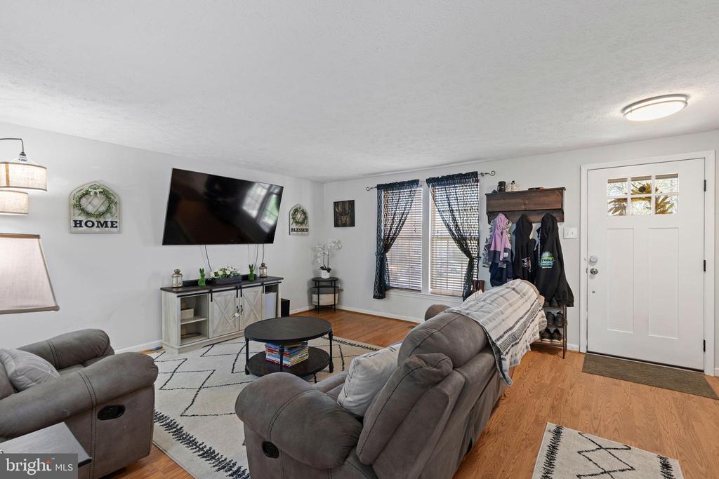 331 LOGAN COURT
