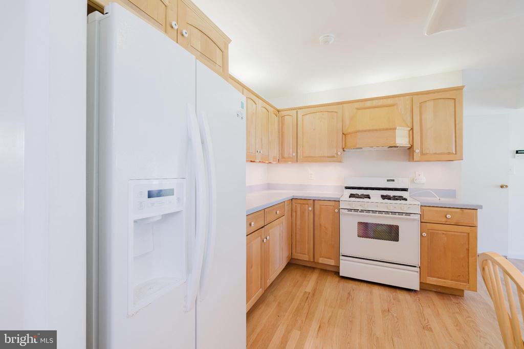 306 E BELCREST ROAD