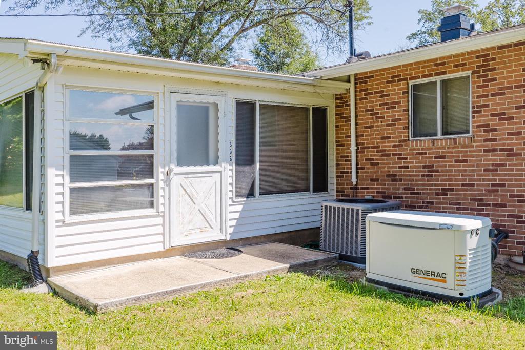 306 E BELCREST ROAD