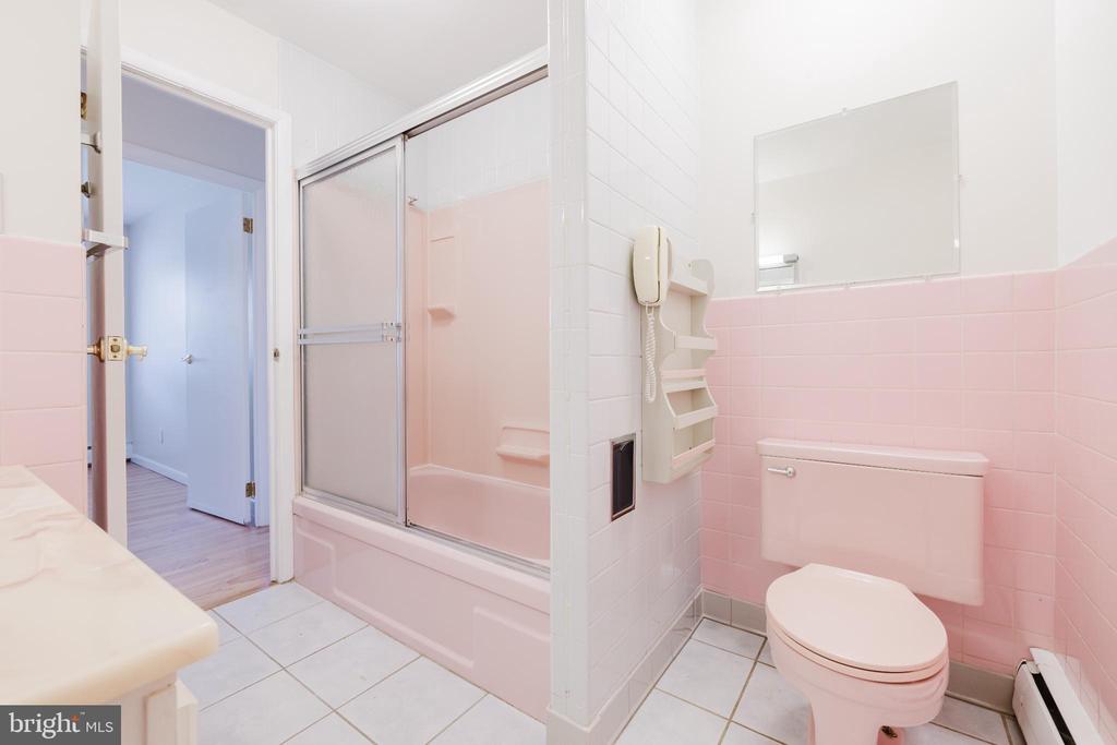 306 E BELCREST ROAD