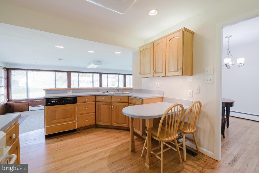 306 E BELCREST ROAD