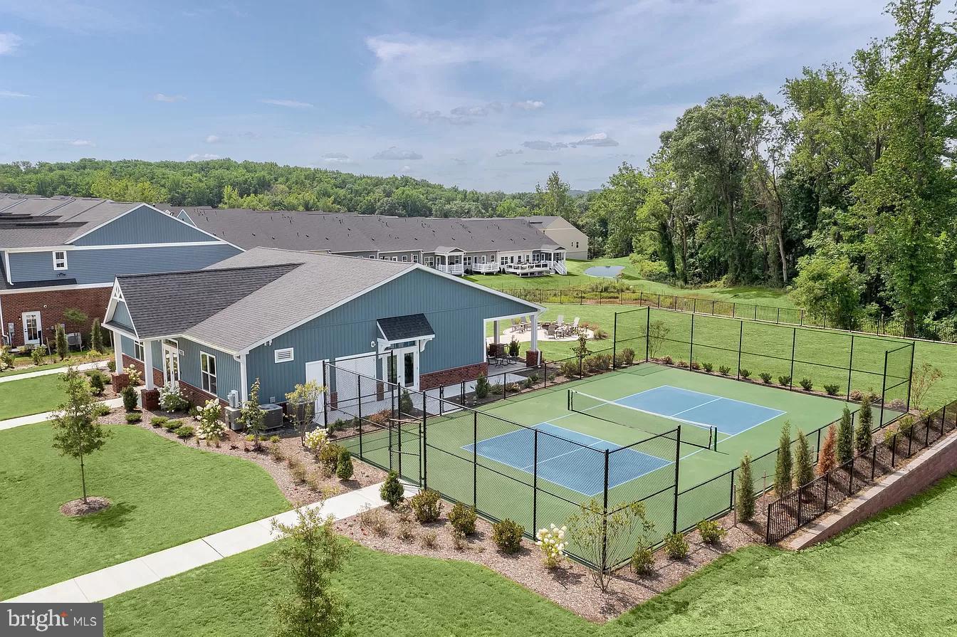 2528 SCHOONER WAY