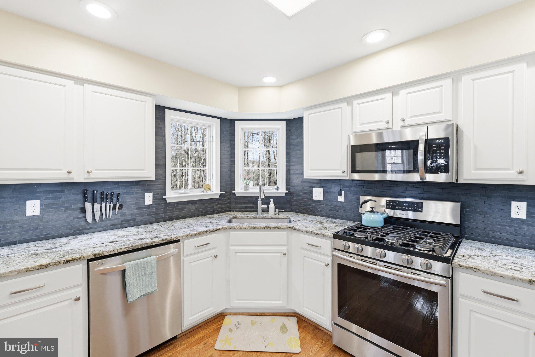 4822 SEVEN TRAILS CIRCLE