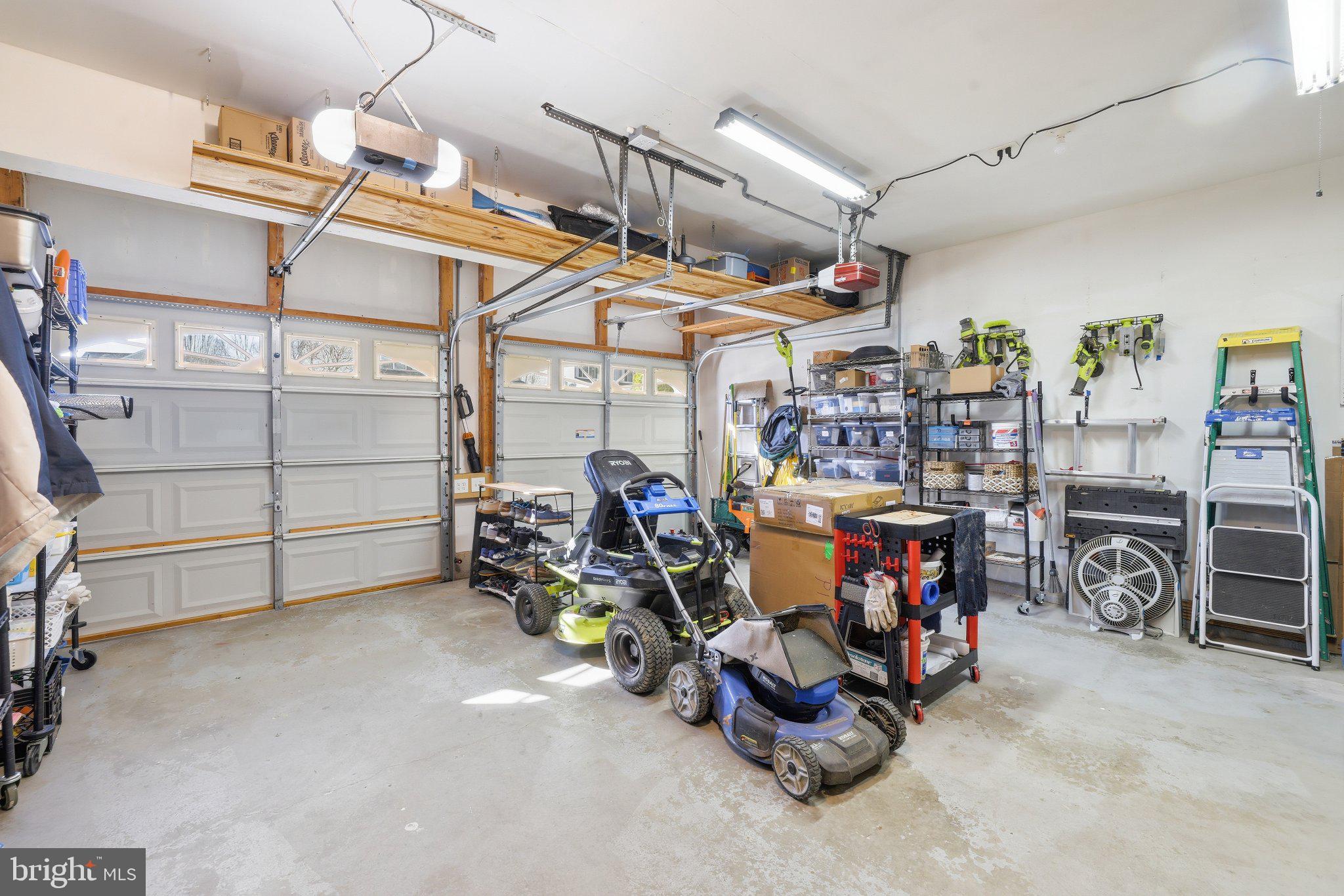 4822 SEVEN TRAILS CIRCLE
