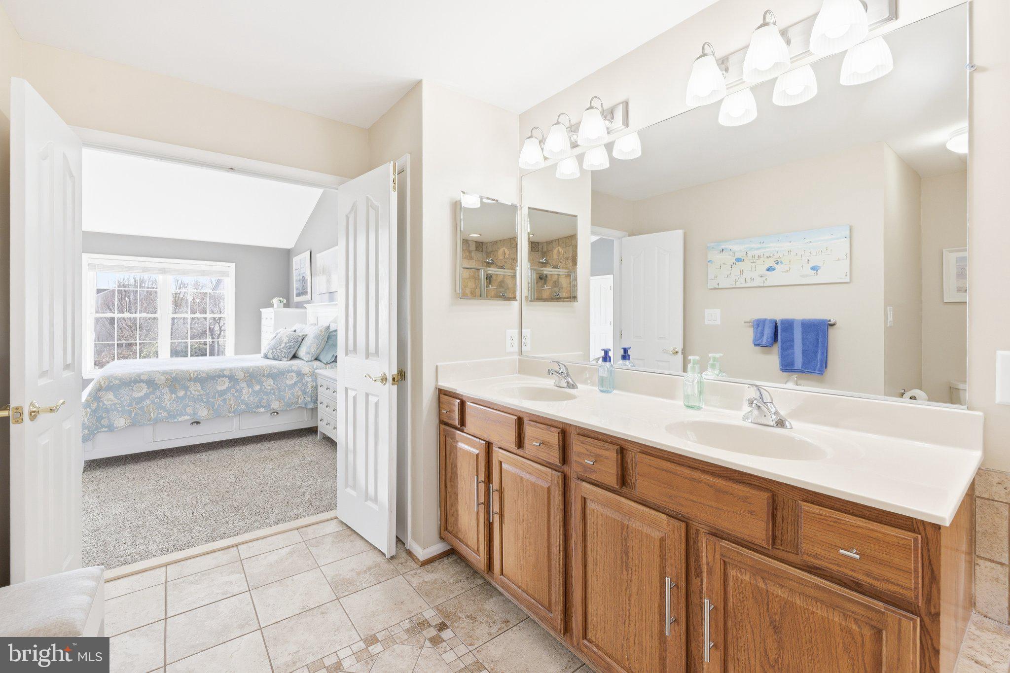 4822 SEVEN TRAILS CIRCLE