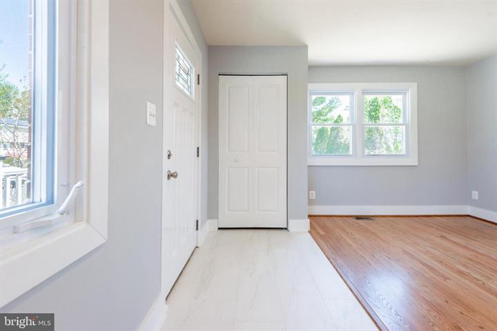 105 MEADOW ROAD
