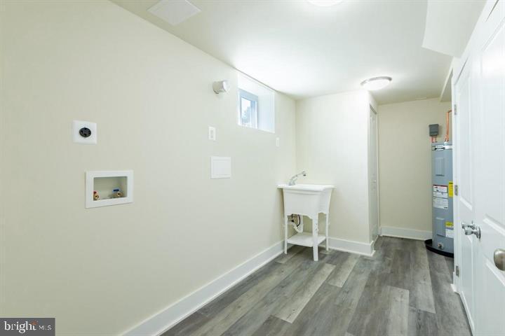 105 MEADOW ROAD