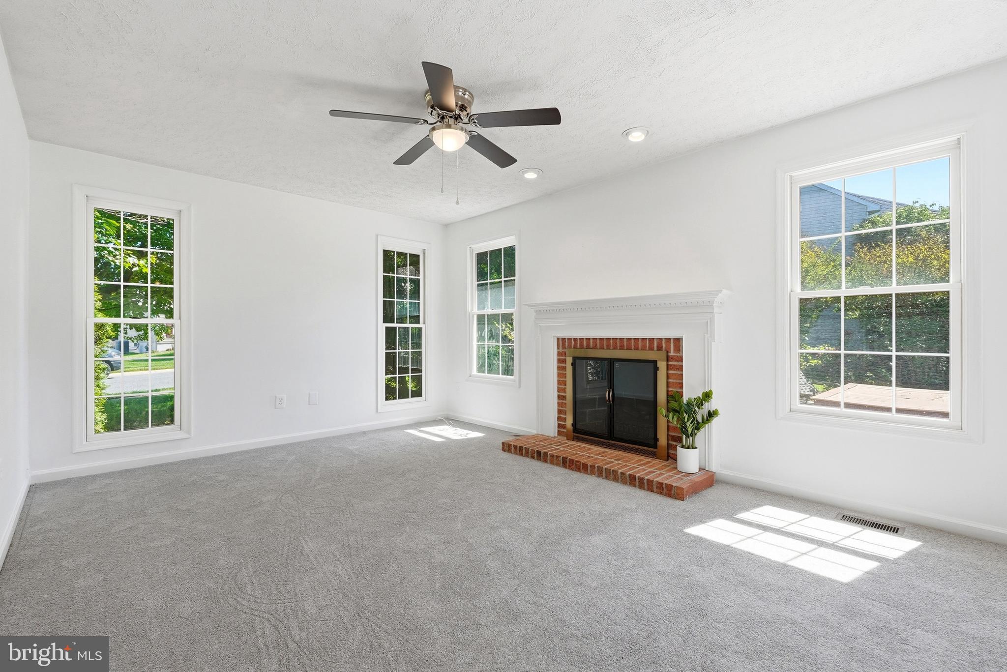 707 ATHLONE DRIVE