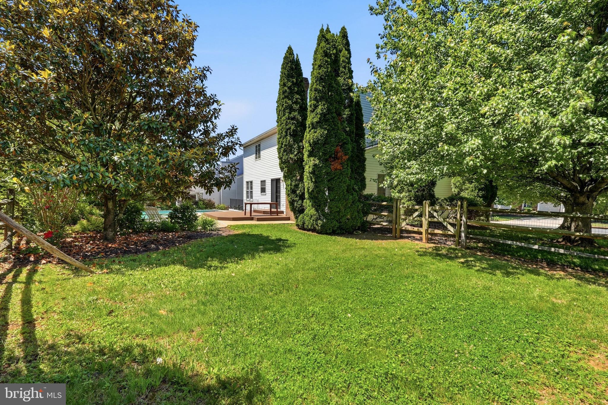 707 ATHLONE DRIVE