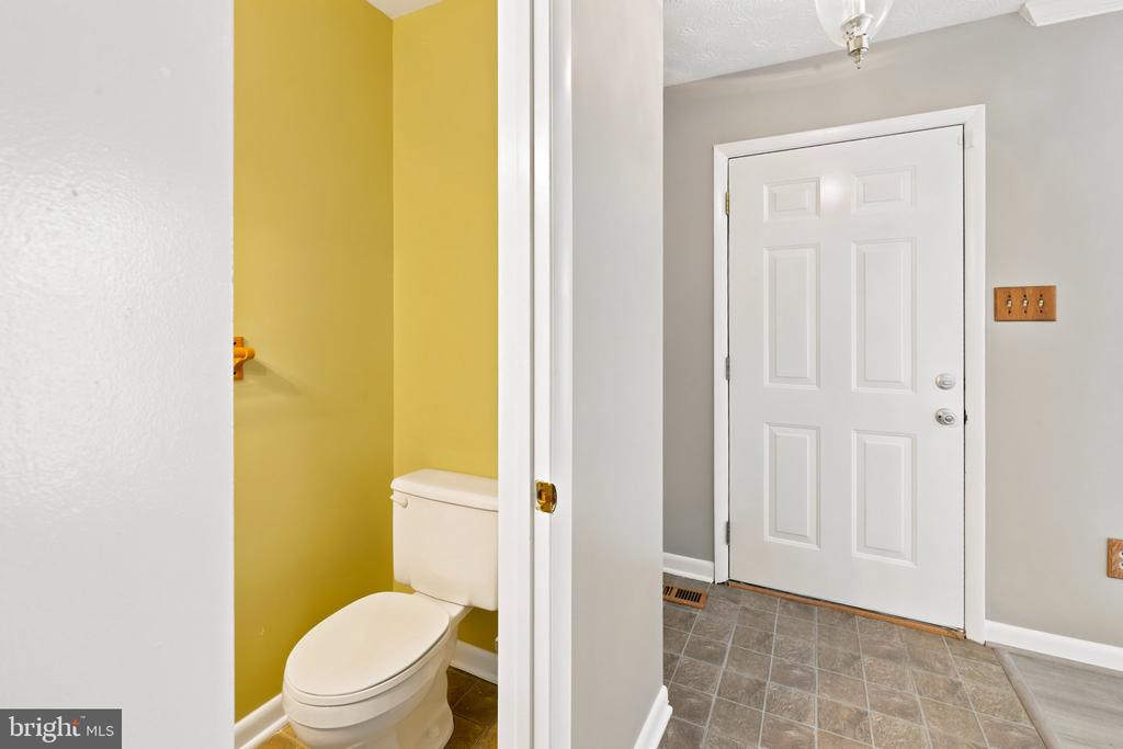 3416 CLAIRBORNE WAY