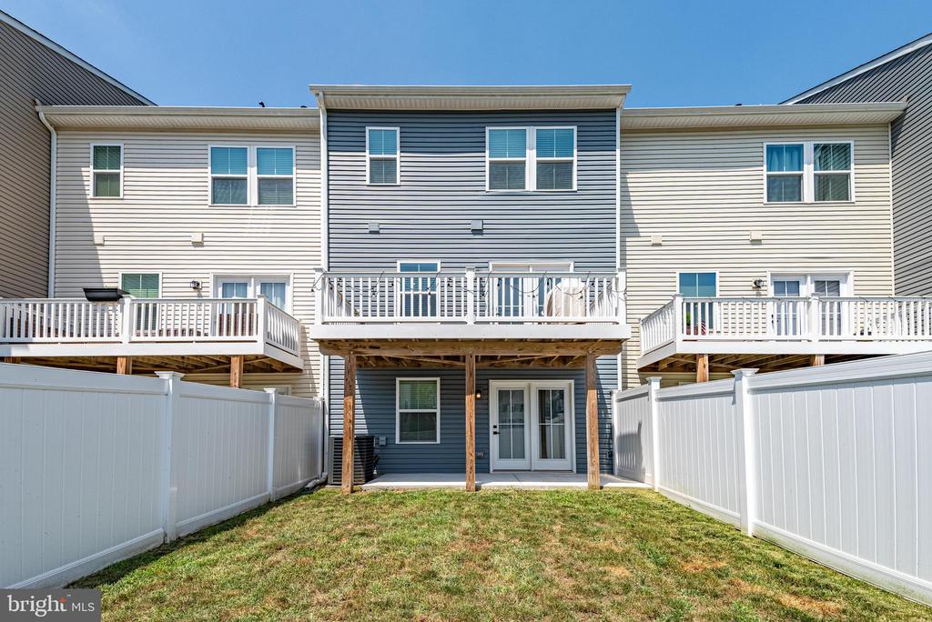 2528 SCHOONER WAY