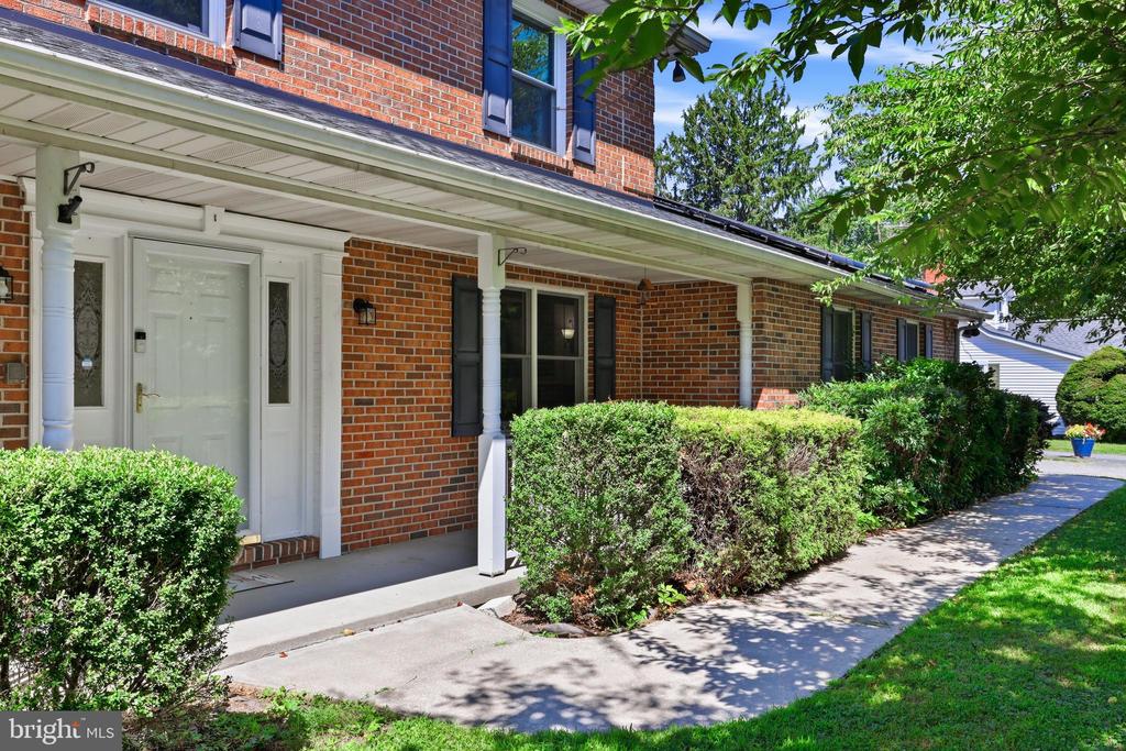 310 S FOUNTAIN GREEN ROAD