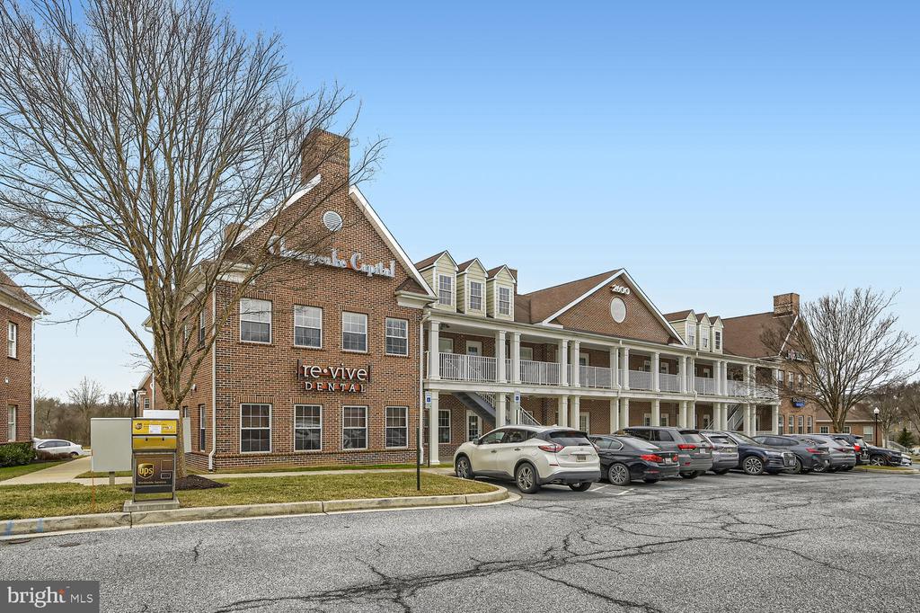 2600 LONGSTONE LANE B7/107
