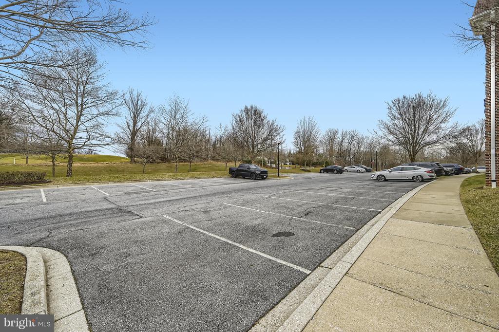2600 LONGSTONE LANE B7/107