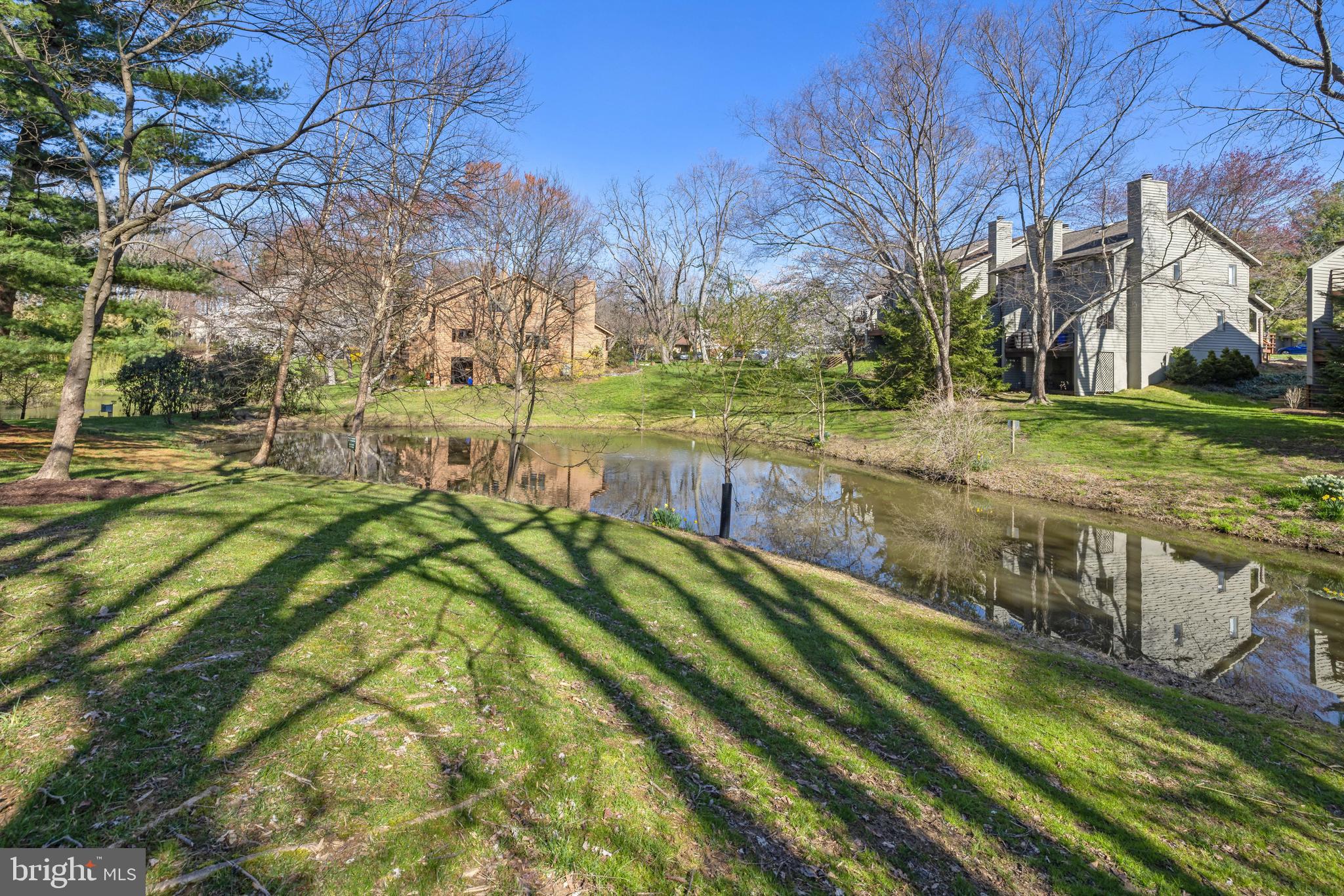 5557 SUFFIELD COURT