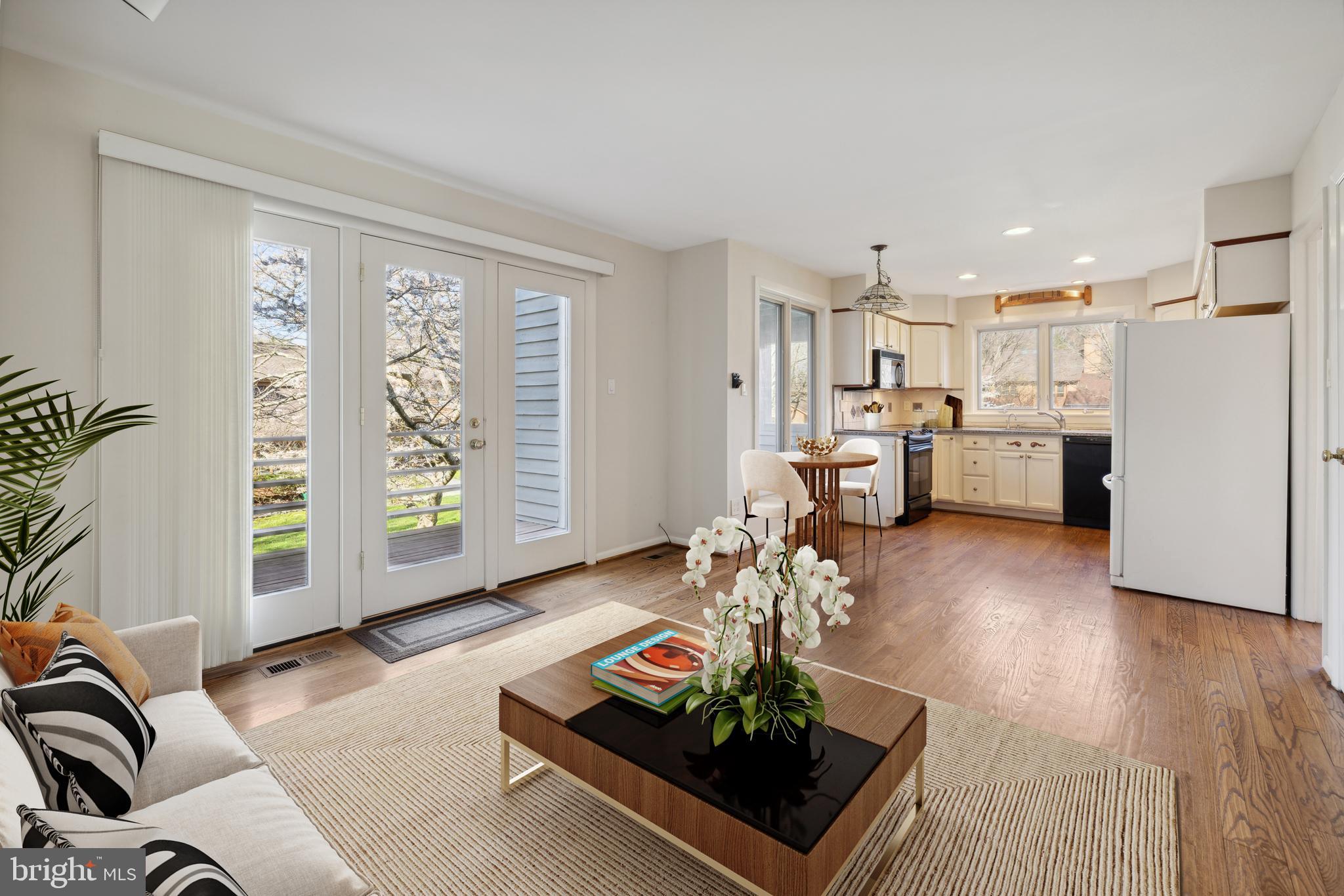 5557 SUFFIELD COURT