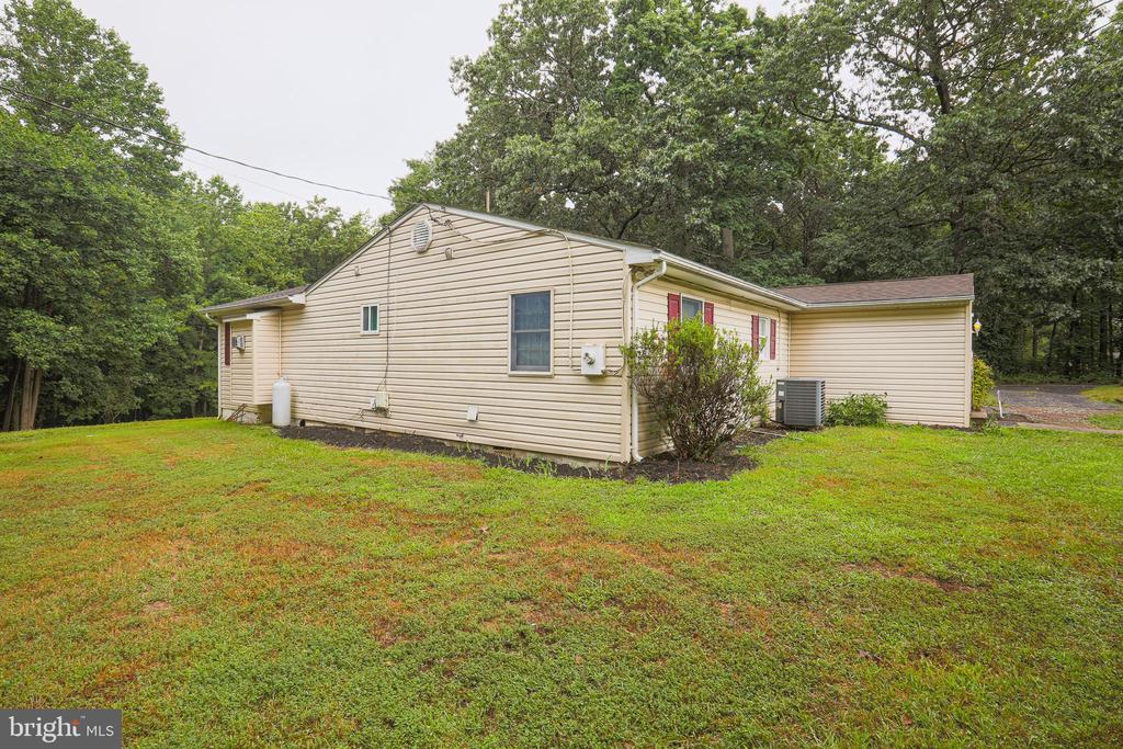 11488 FREDERICK ROAD