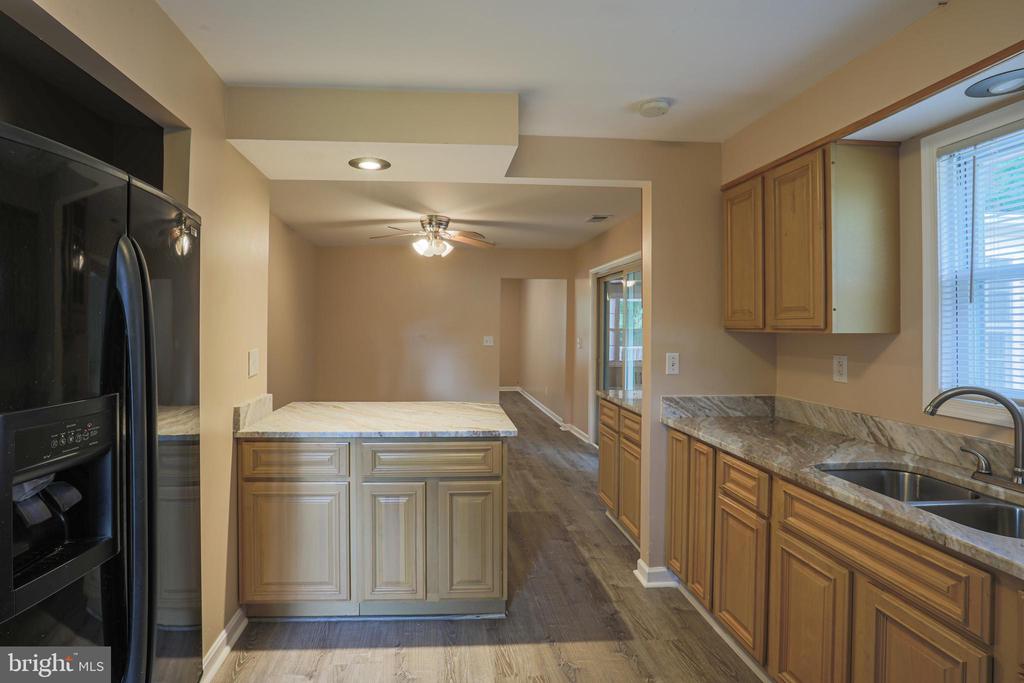 11488 FREDERICK ROAD