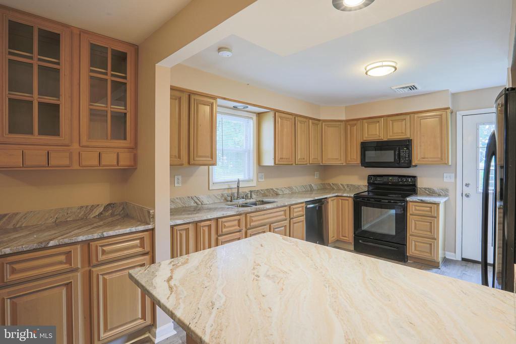 11488 FREDERICK ROAD