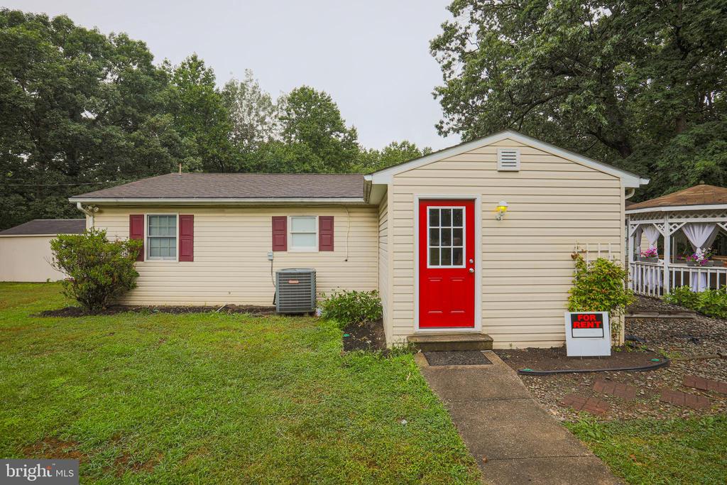 11488 FREDERICK ROAD