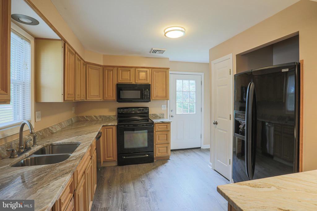 11488 FREDERICK ROAD