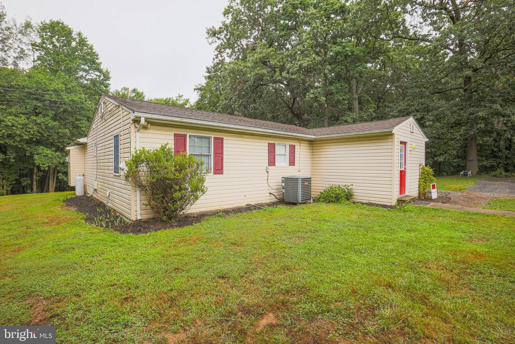 11488 FREDERICK ROAD