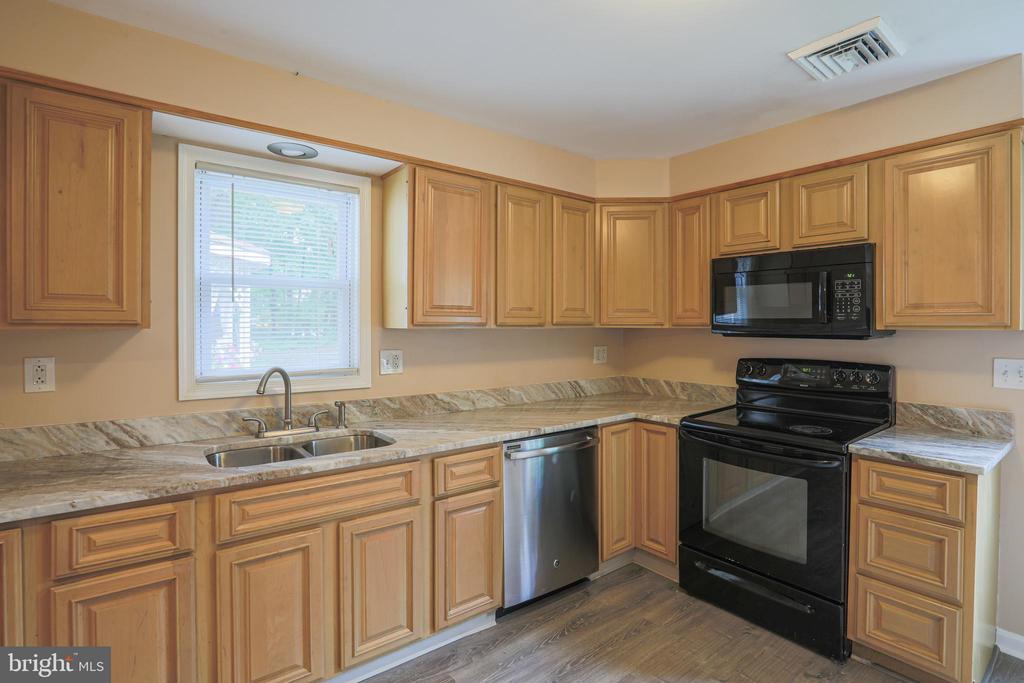 11488 FREDERICK ROAD