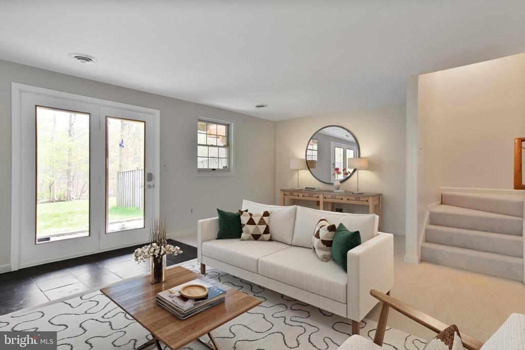 9412 STEEPLE COURT